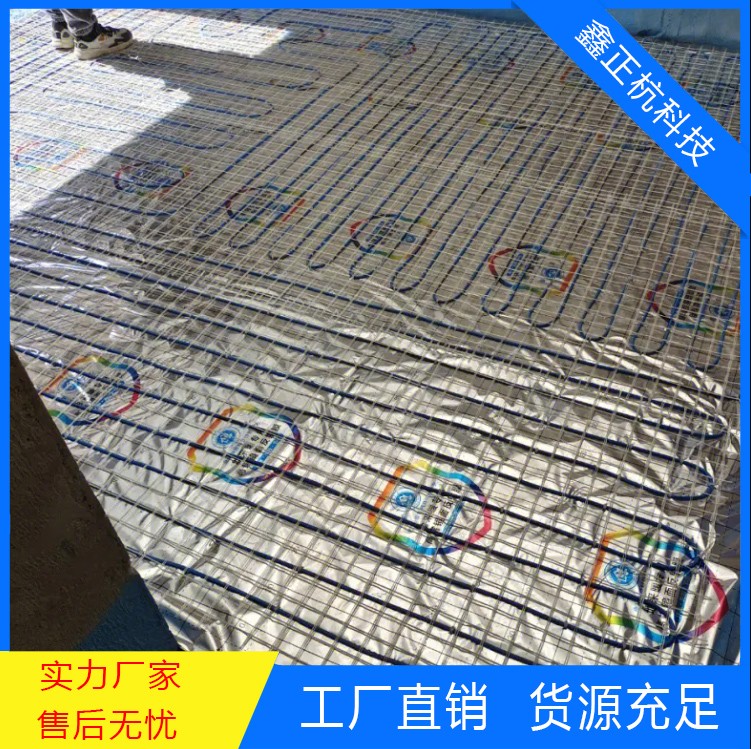 200q门市电地暖安装施工现场
